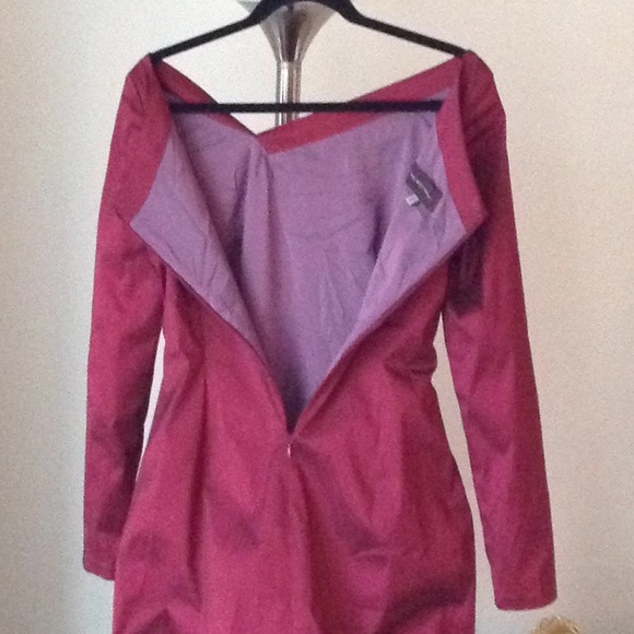 💜🌺💜 Talbot Runhof - Vintage Fitted Draped Dress - Picture 4 of 9